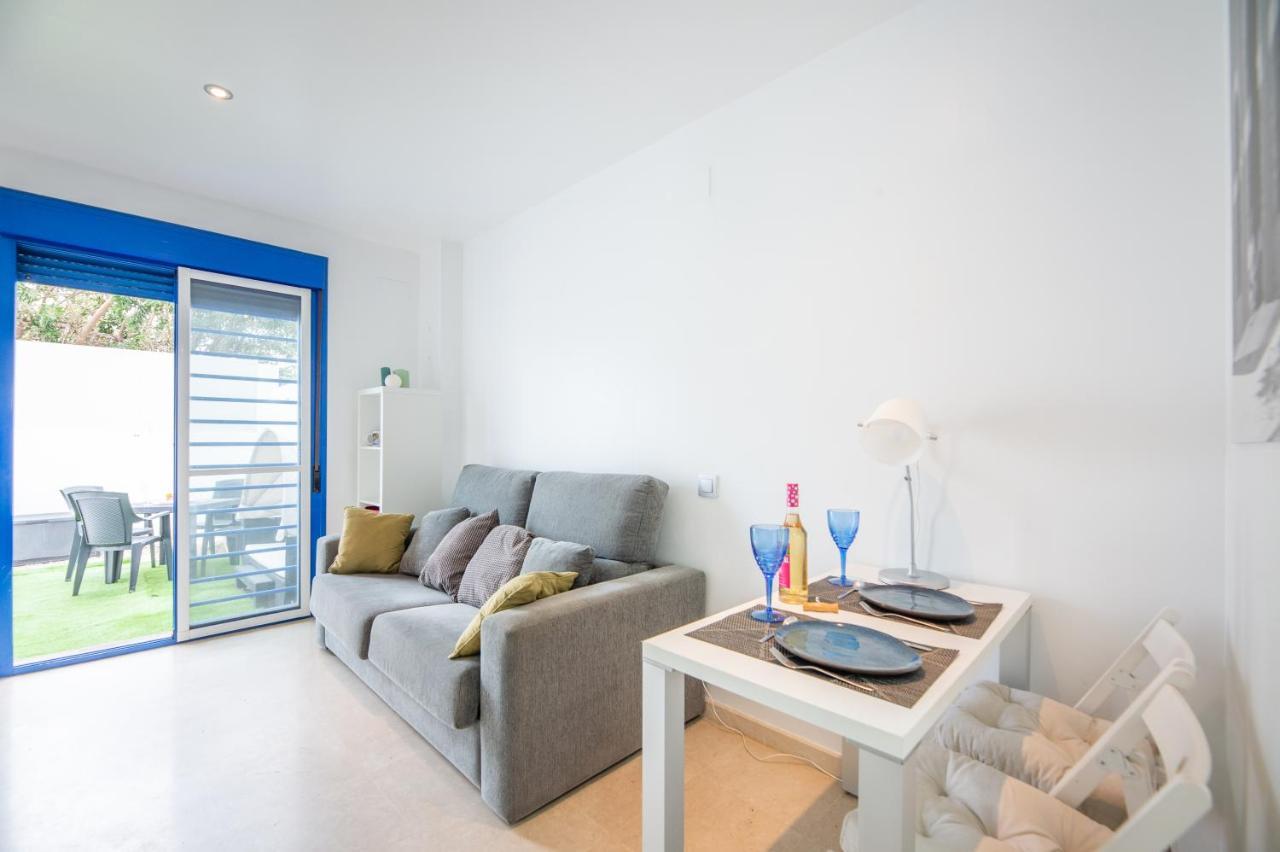 Modern Apartment Next To The Beach, Pets Friendly ベナルマデナ エクステリア 写真