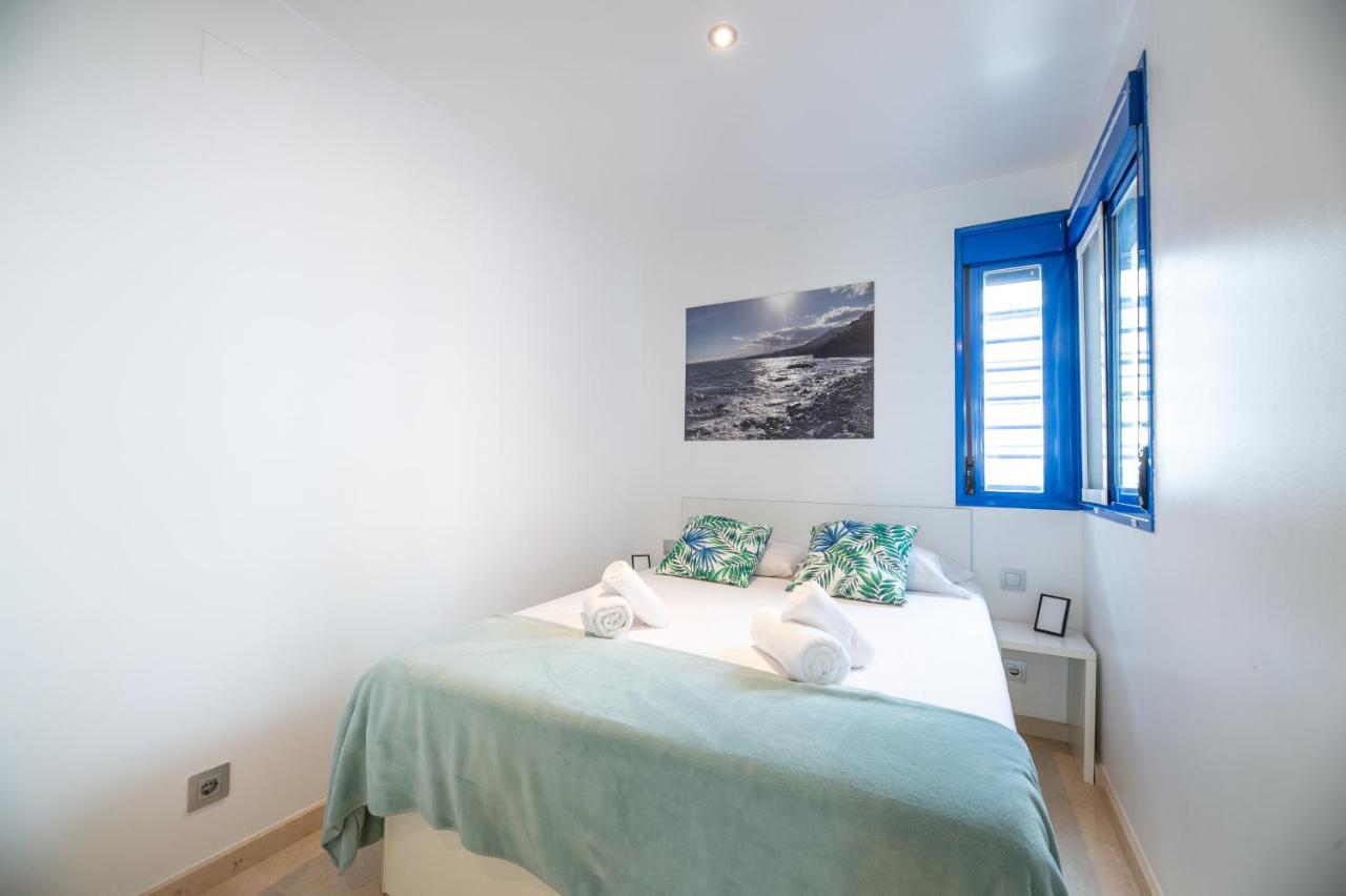 Modern Apartment Next To The Beach, Pets Friendly ベナルマデナ エクステリア 写真