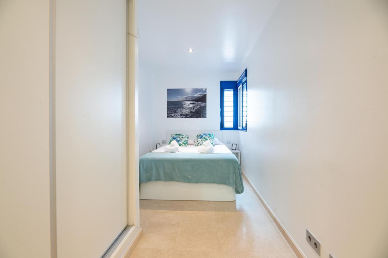 Modern Apartment Next To The Beach, Pets Friendly ベナルマデナ エクステリア 写真
