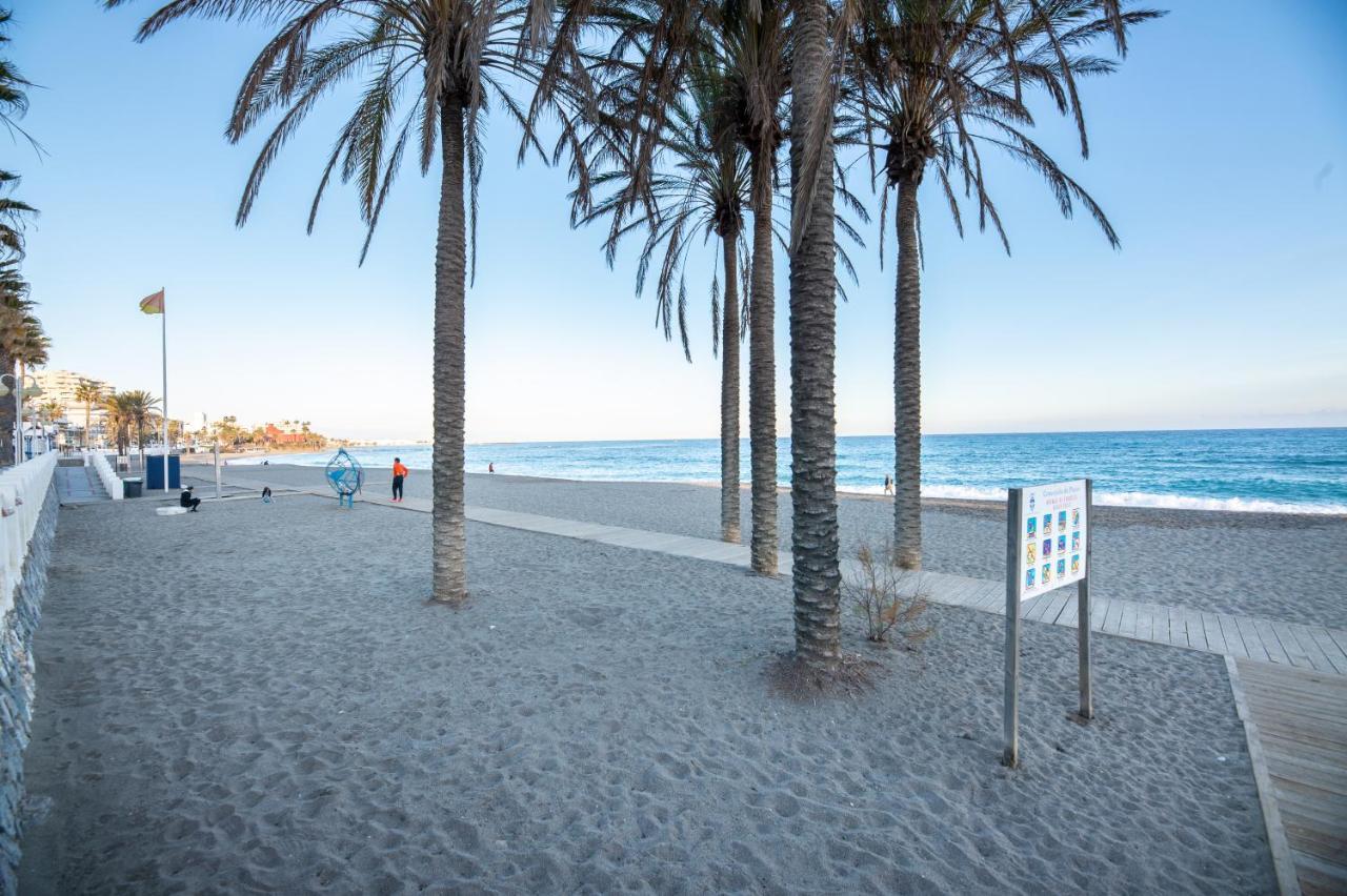 Modern Apartment Next To The Beach, Pets Friendly ベナルマデナ エクステリア 写真